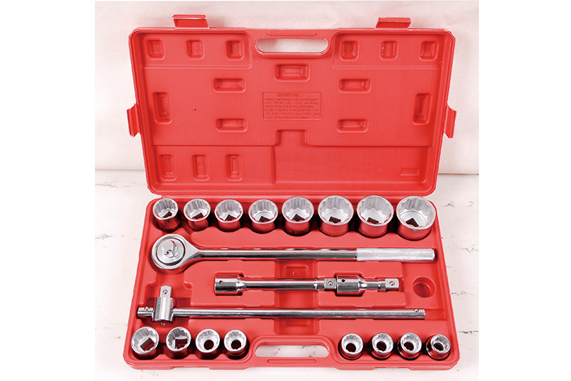 3/4"DR:19-50mmX21件公制套筒扳手